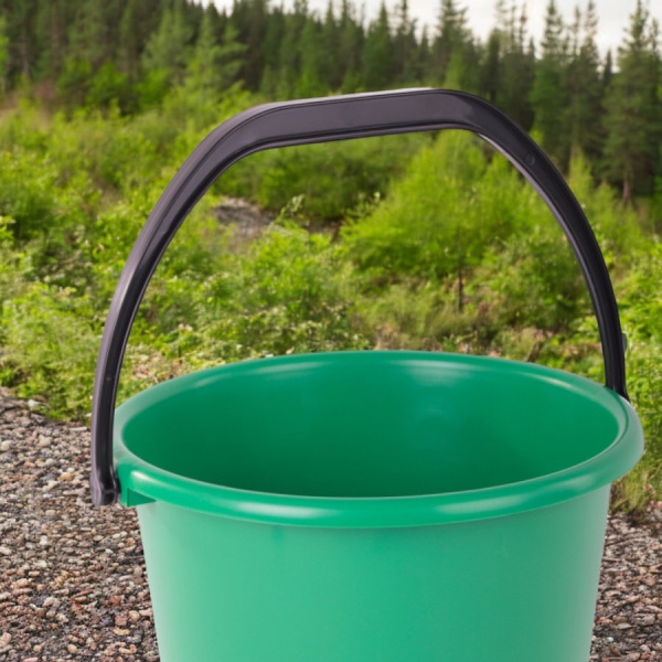 Ведро хозяйственное 10 литров, усиленное с мерной шкалой